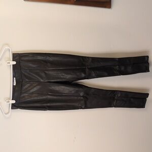 Sofia Jeans Rosa High Rise Jegging Size 4